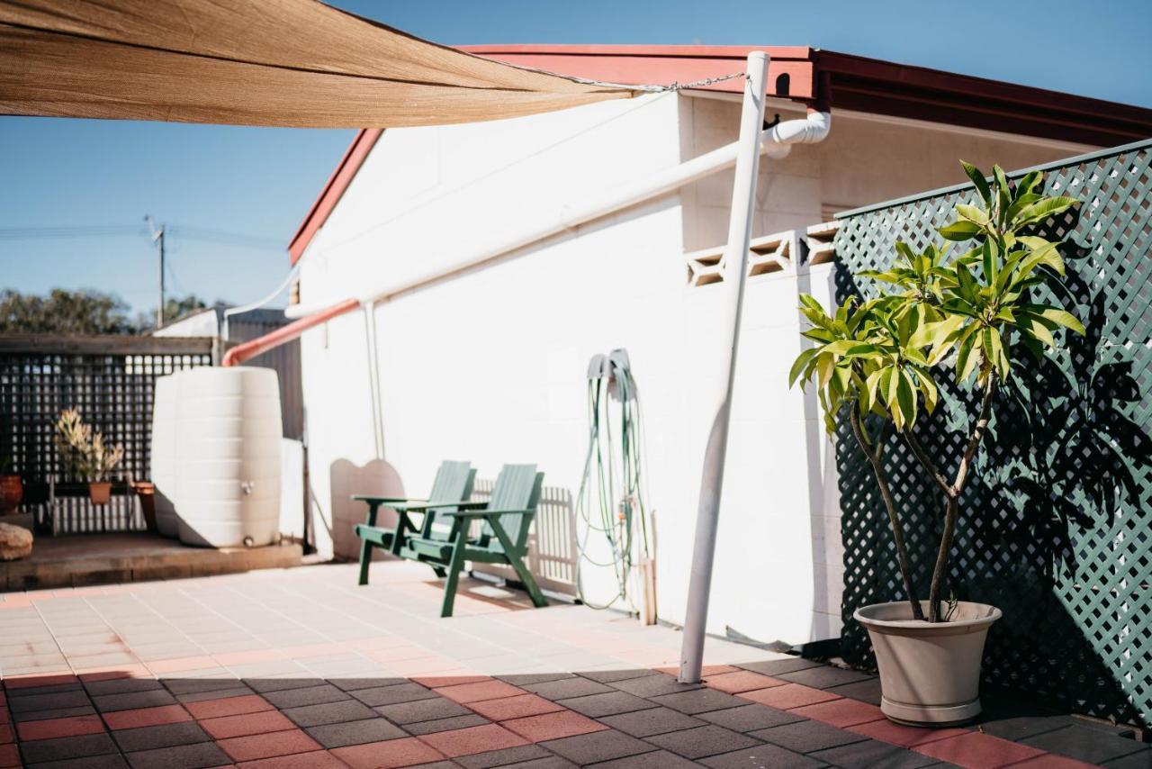 Motel Poinsettia Port Augusta Esterno foto